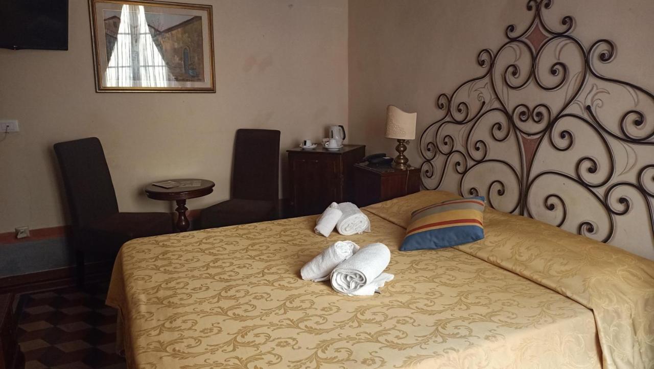 Relais Corso Storico Bed & Breakfast